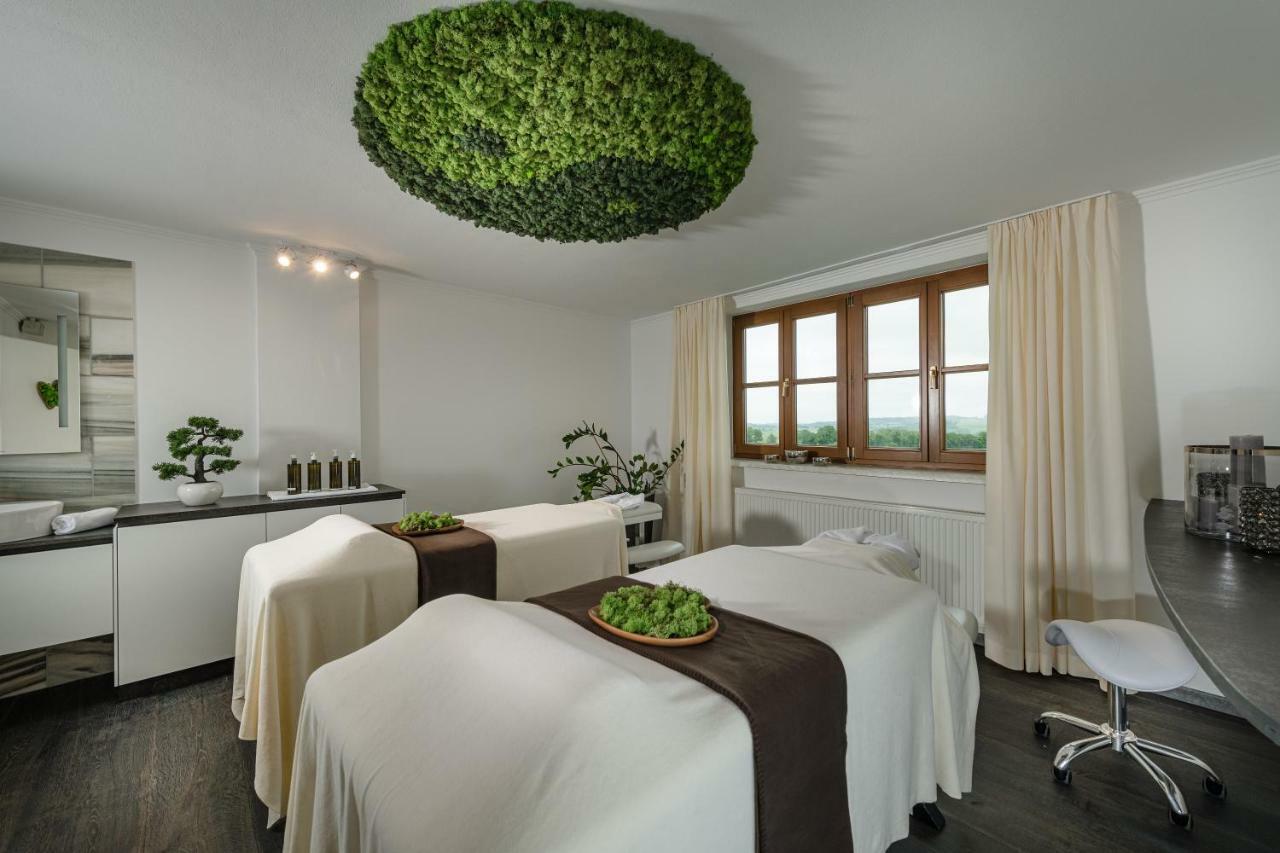 Hotel Winzer Wellness & Kuscheln ザンクト・ゲオルゲン・イム・アッターガウ エクステリア 写真